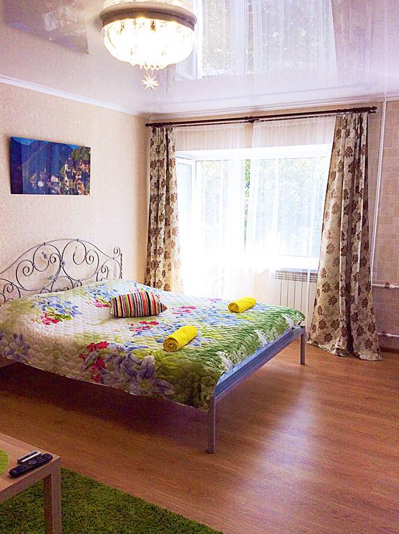 Bishkek House Apartment 3 מראה חיצוני תמונה